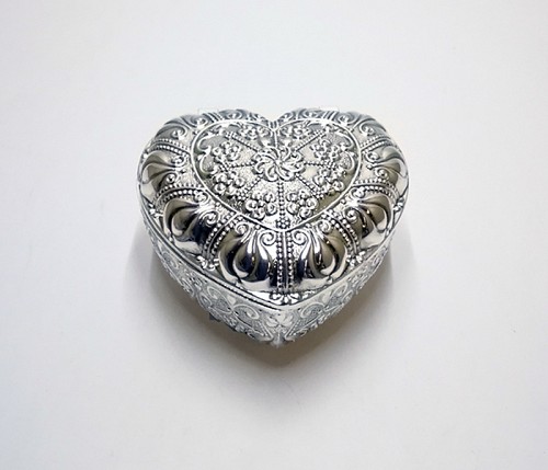 Μπιζουτιέρα Επάργυρη Καρδιά 104HQ22750