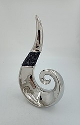 Διακοσμητική Κεραμική Ασημί Φλόγα Με Μαύρα Στρας 19.5x9.5x34.5cm