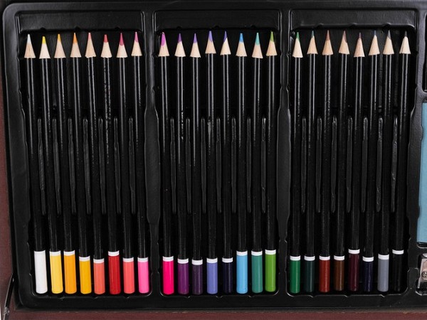 Painting set in a case 143pcs